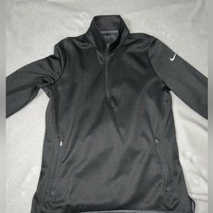 Women’s Nike Golf Pullover